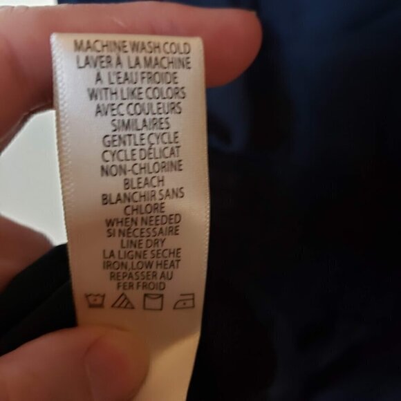 NWT Max Studio Navy Blue Blouse With Waist Tie Ruffled Cap Sleeves Size Large - Picture 9 of 9